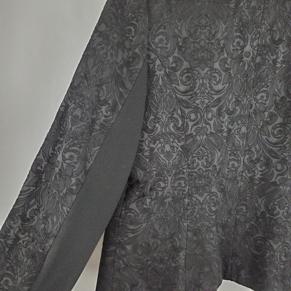 Paisley print Chico's blazer size 0 - Picture 4 of 6